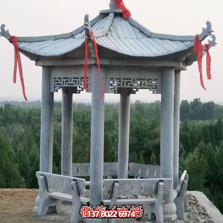 精致大理石雕涼亭，讓您在公園乘涼休息