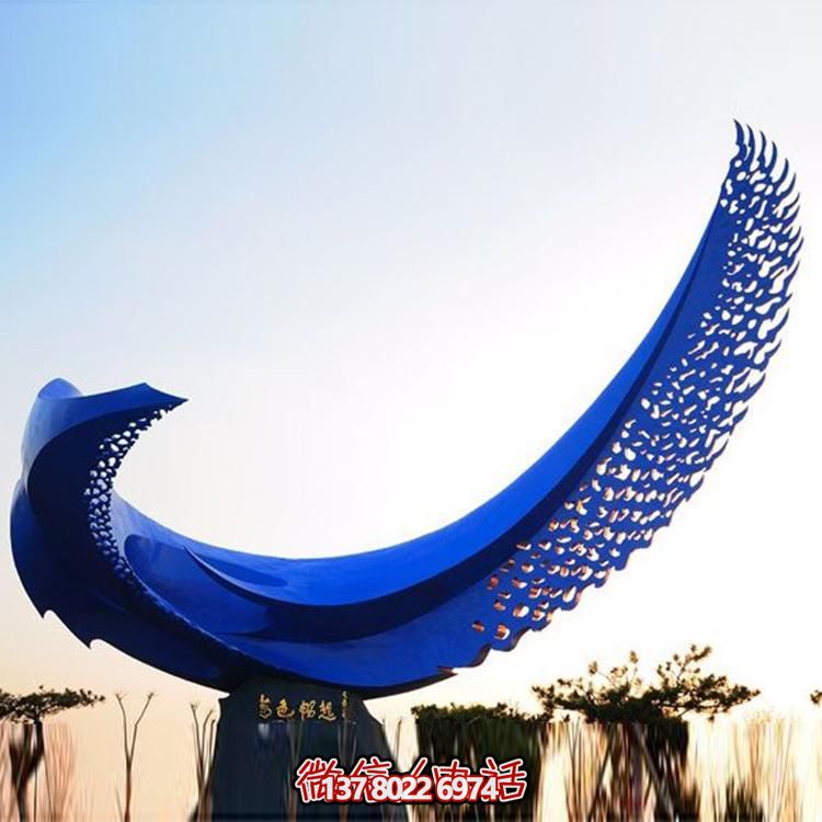 不銹鋼雕塑裝置，繽紛綠化帶景觀