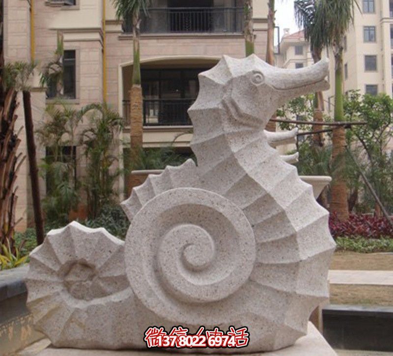 海馬創(chuàng)意石雕，點(diǎn)綴街道邊