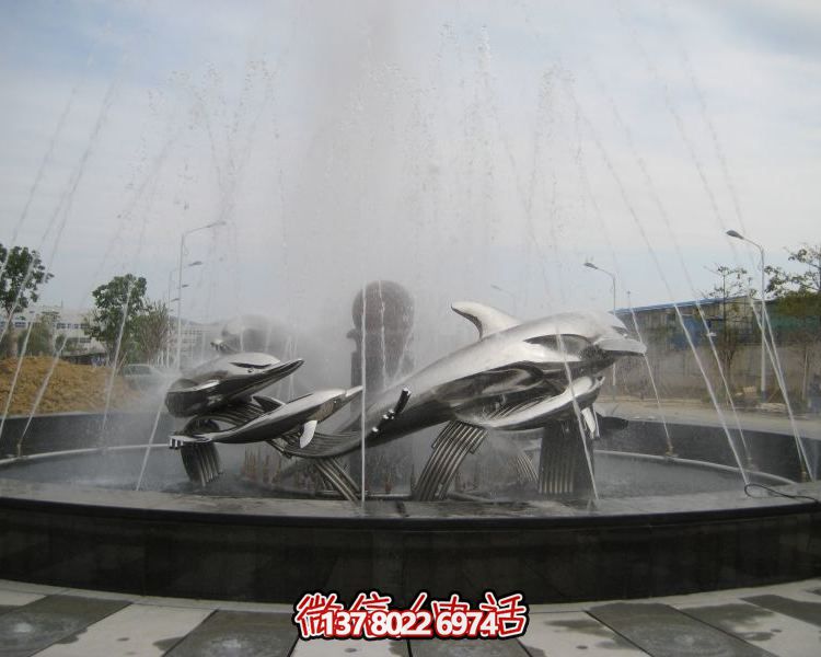 不銹鋼海豚雕塑，裝飾現代廣場的水景