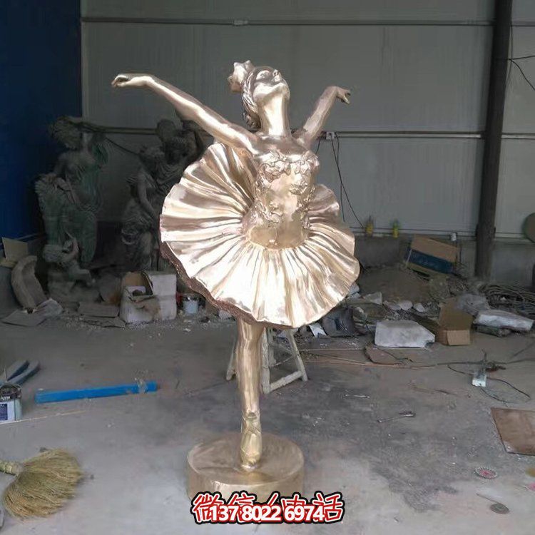 不銹鋼雕塑，給您的園林、廣場增添抽象跳舞的人物精彩！