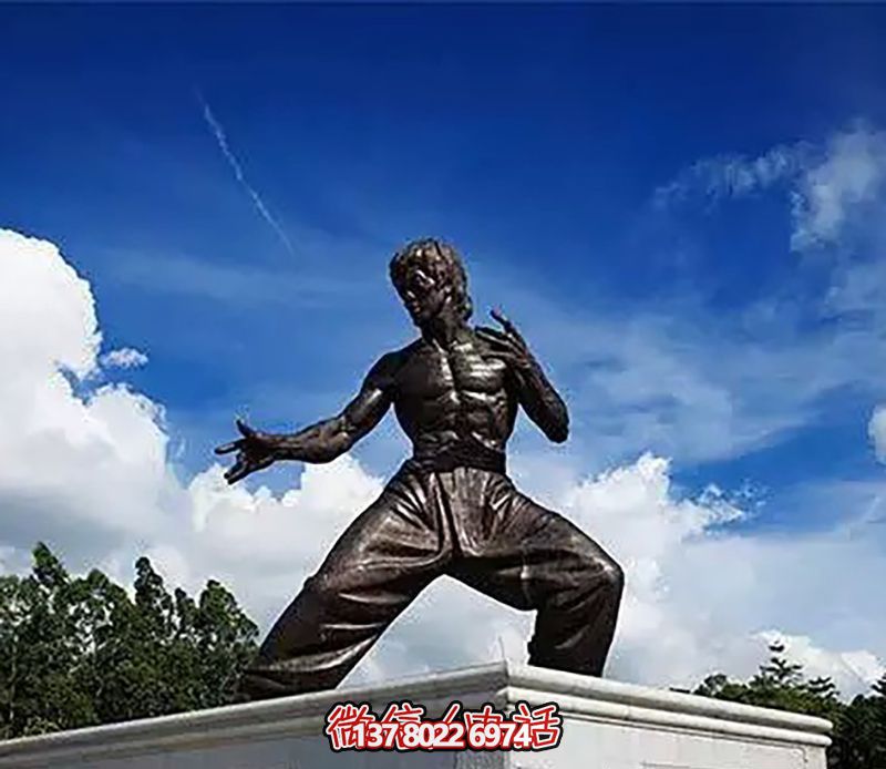廣場景區銅雕功夫明星李小龍雕塑 廣場景區銅雕功夫明星李小龍雕塑